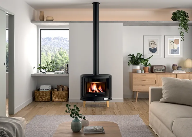 Installation de Poêle à bois IKARI ZEN de chez DEVILLE Saint-Cyprien 66750