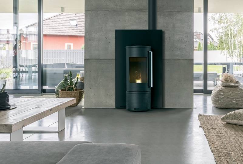 Poêle à granulés INVICTA de la gamme ALTARA PLUG IN Auto sur Bompas 66330